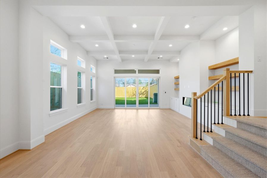 Spacious, unfurnished interior of a new home in , Houston (Image 21).