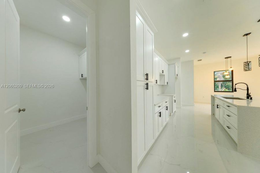 Image 88 of a home in .