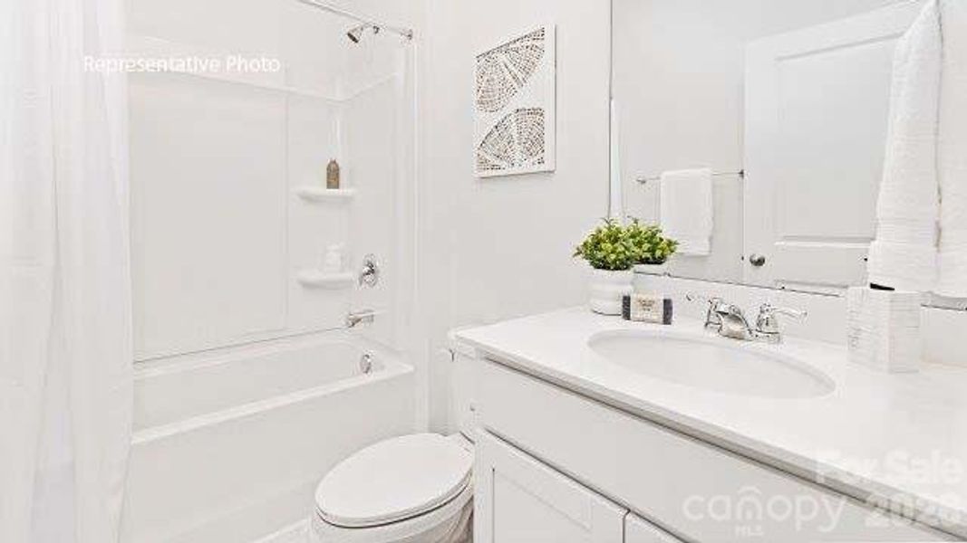 Image 20 of a home in Bristol Terrace.