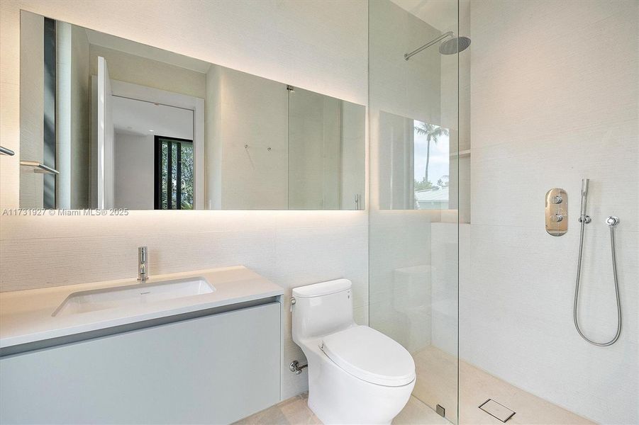 Furnished interior view inside a new home in , Key Biscayne (Image 9). Furnished interior view inside a new home in , Key Biscayne (Image 9).