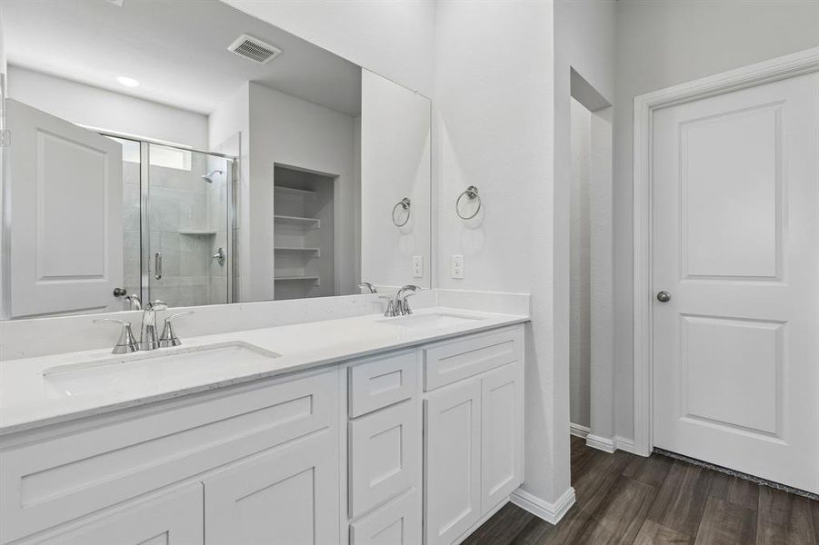 Furnished interior view inside a new home in Bellagio, Forney (Image 6).