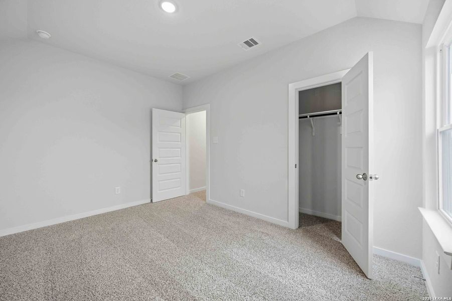 Spacious, unfurnished interior of a new home in Katzer Ranch, Converse (Image 13). Spacious, unfurnished interior of a new home in Katzer Ranch, Converse (Image 13).