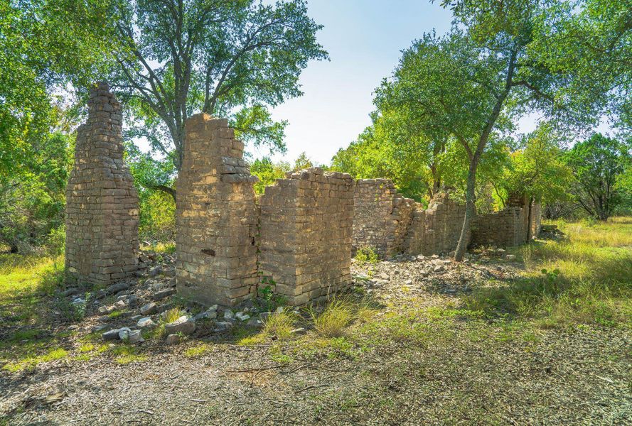 Natural landscape and outdoor views near  in Austin (Image 14).