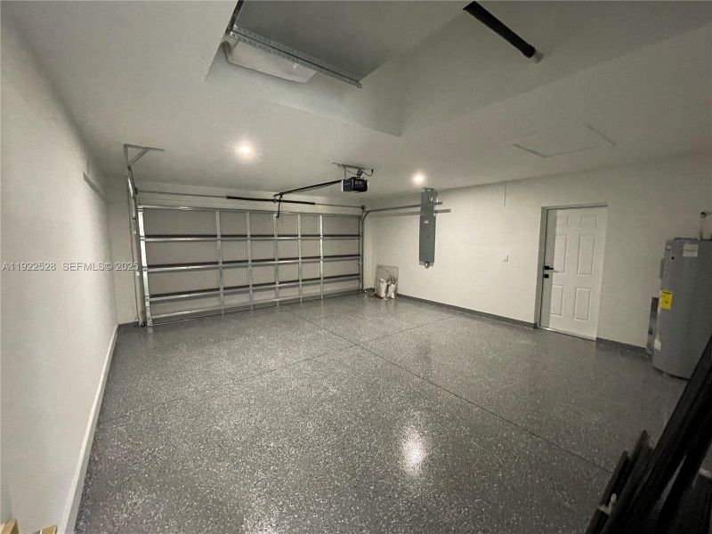 Spacious, unfurnished interior of a new home in , Lehigh Acres (Image 46). Spacious, unfurnished interior of a new home in , Lehigh Acres (Image 46).