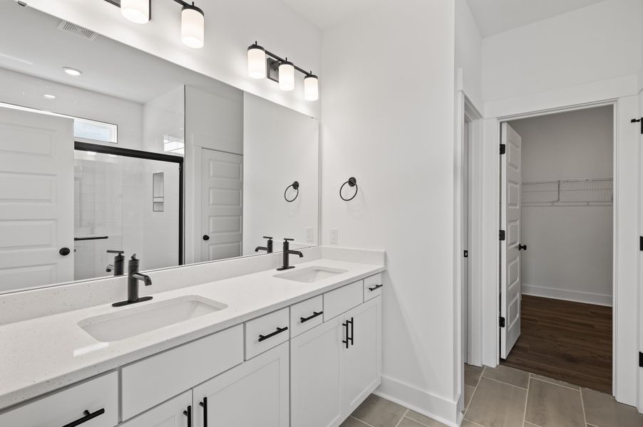 Representative furnished interior of a home built from the Fischer by Hunter Quinn Homes in Palm Coast Homes, Palm Coast (Image 13).