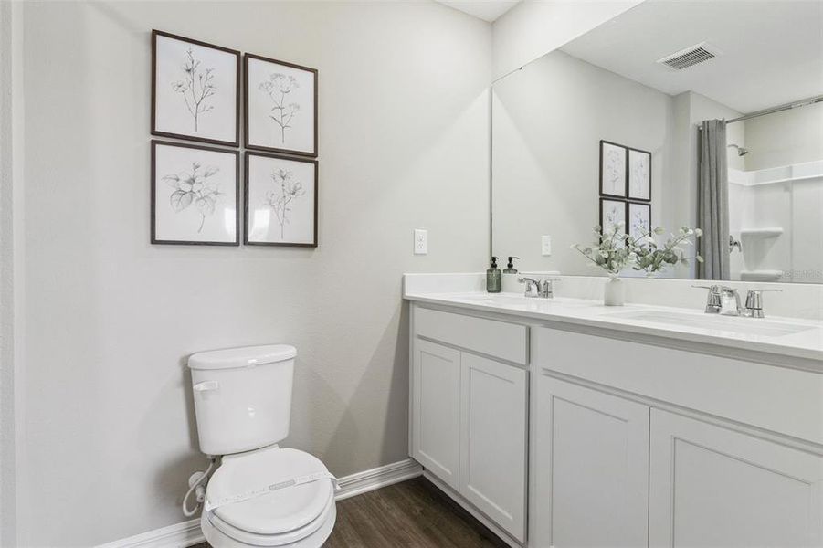 Furnished interior view inside a new home in Willowbrook South, Winter Haven (Image 12).
