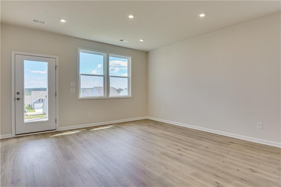 Spacious, unfurnished interior of a new home in , Powder Springs (Image 30).
