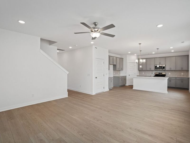 Spacious, unfurnished interior of a new home in Calista Farms, White House (Image 19).
