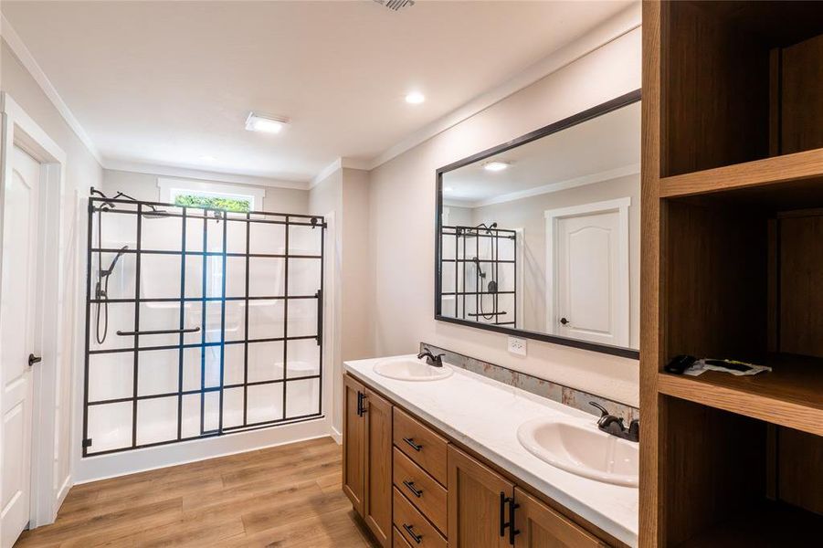Furnished interior view inside a new home in , Gun Barrel City (Image 6).