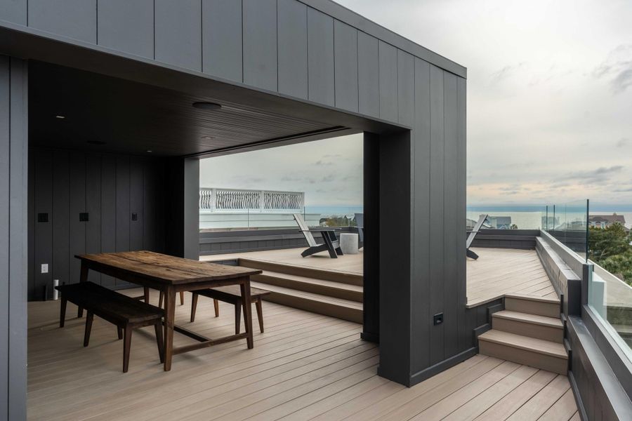 Exterior details and patio area of a home in , Isle Of Palms (Image 3).