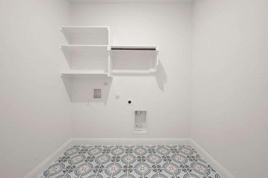 Spacious, unfurnished interior of a new home in Timberbrook, Justin (Image 19).