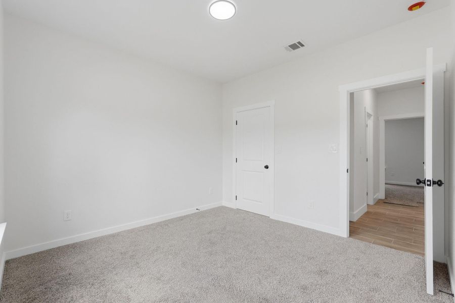 Spacious, unfurnished interior of a new home in , Conroe (Image 15). Spacious, unfurnished interior of a new home in , Conroe (Image 15).