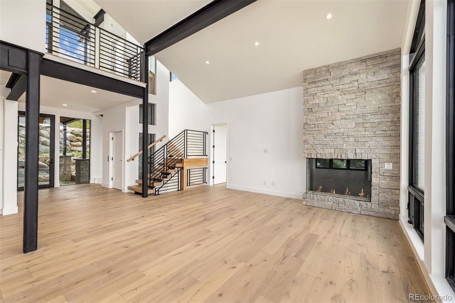 Image 34 of a home in .