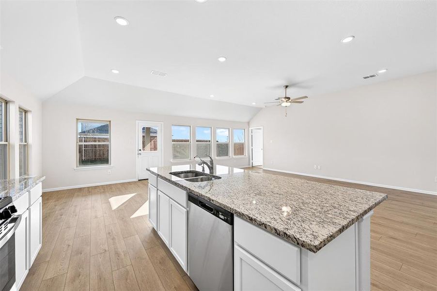 Furnished interior view inside a new home in Verandah, Royse City (Image 12).