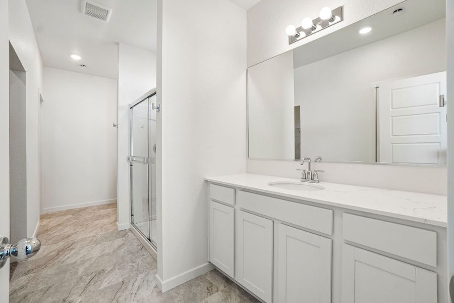 Furnished interior view inside a new home in Union Colony West, Greeley (Image 19).