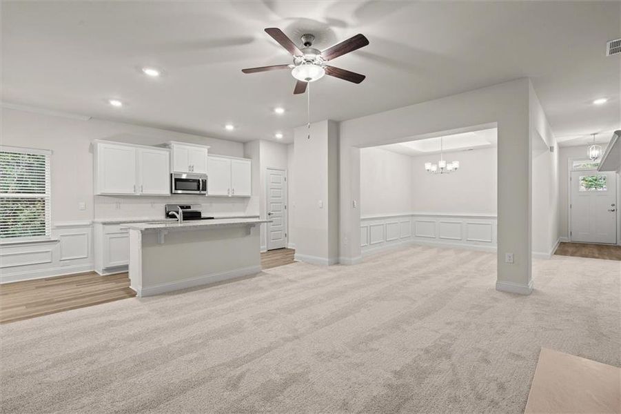 Spacious, unfurnished interior of a new home in Canterbury Villas, Carrollton (Image 12).