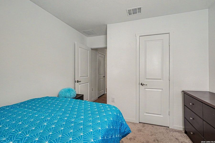 Furnished interior view inside a new home in Tarasco Gardens, San Antonio (Image 19). Furnished interior view inside a new home in Tarasco Gardens, San Antonio (Image 19).
