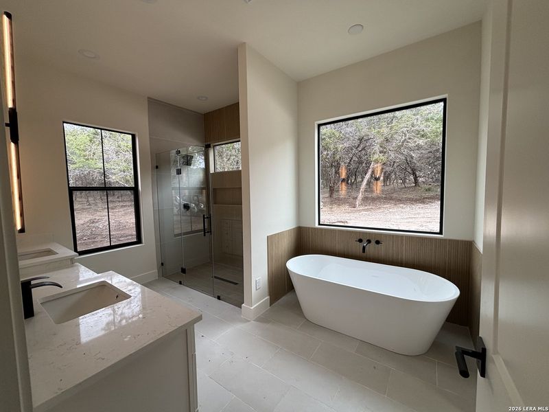 Furnished interior view inside a new home in , Boerne (Image 8).