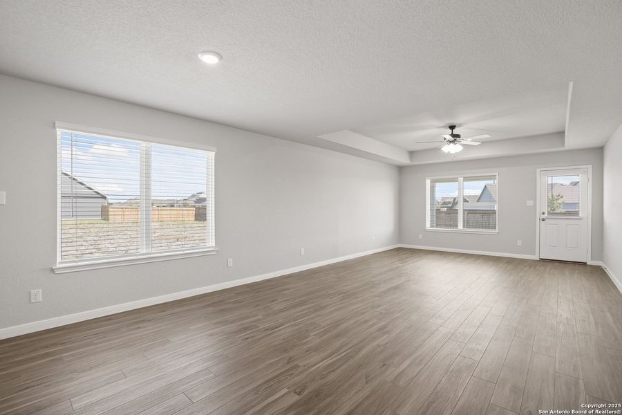 Spacious, unfurnished interior of a new home in Swenson Heights, Seguin (Image 21).