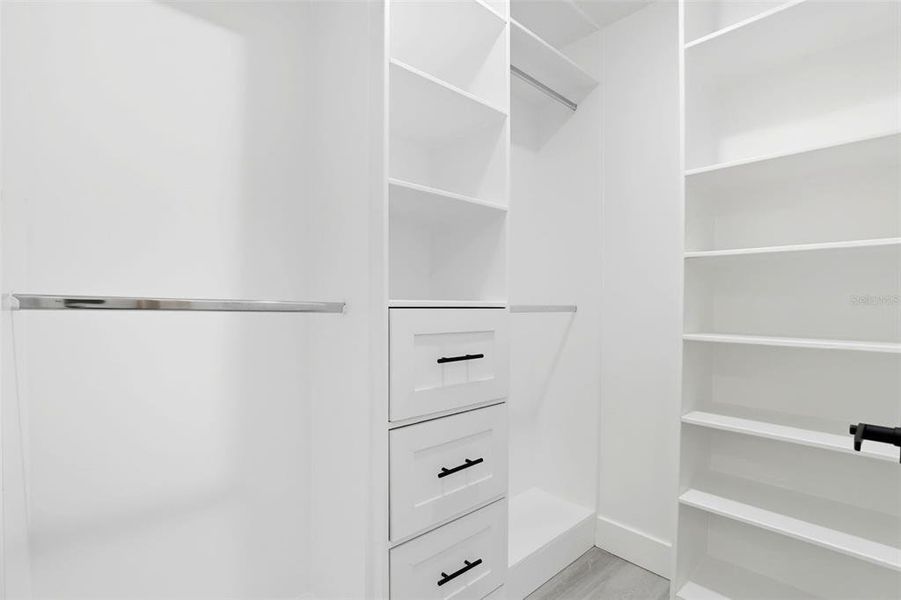 Image 22 of a home in .