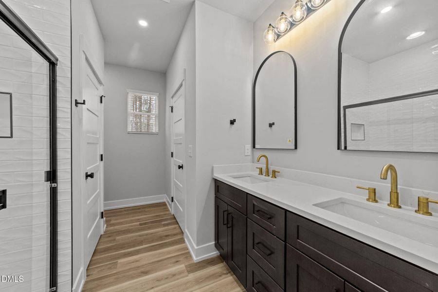 31-web-or-mls-VB4A5712