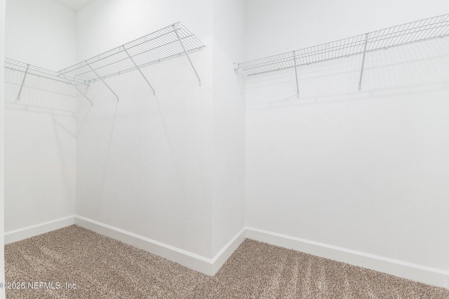 Spacious, unfurnished interior of a new home in , Keystone Heights (Image 16).