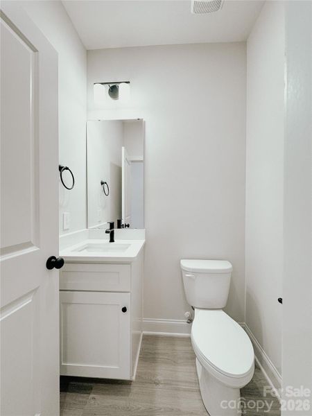 Furnished interior view inside a new home in , Harrisburg (Image 7).