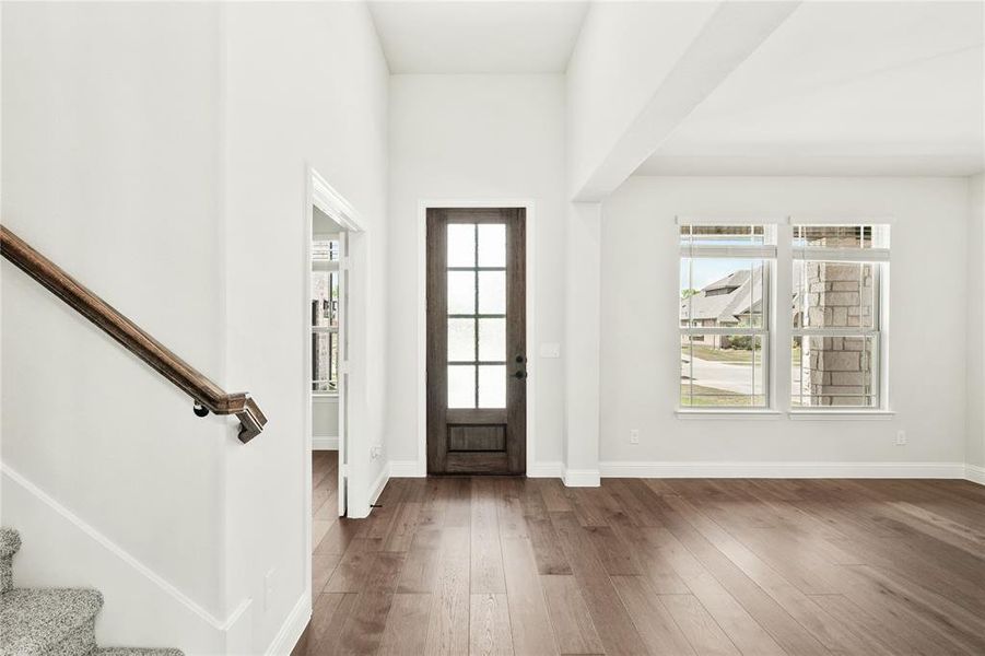 Spacious, unfurnished interior of a new home in Liberty, Melissa (Image 37).