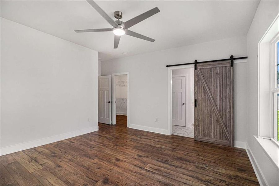 Spacious, unfurnished interior of a new home in , Carrollton (Image 14).