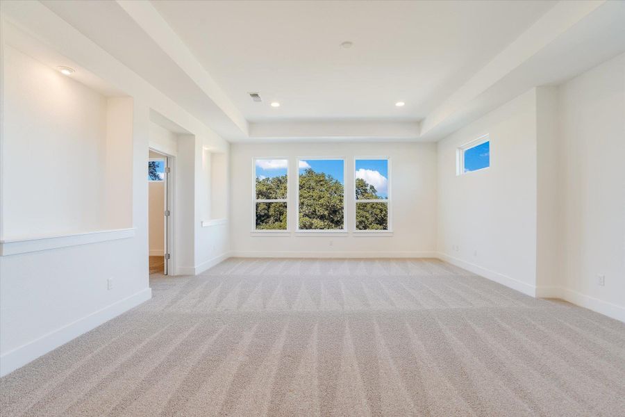 Spacious, unfurnished interior of a new home in Leander Estates, Leander (Image 31).