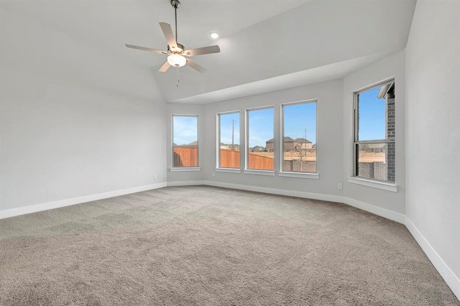 Spacious, unfurnished interior of a new home in Lilyana, Celina (Image 36).