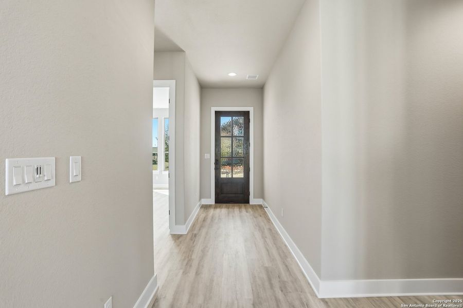 Spacious, unfurnished interior of a new home in Legacy at Lake Dunlap, New Braunfels (Image 38). Spacious, unfurnished interior of a new home in Legacy at Lake Dunlap, New Braunfels (Image 38).