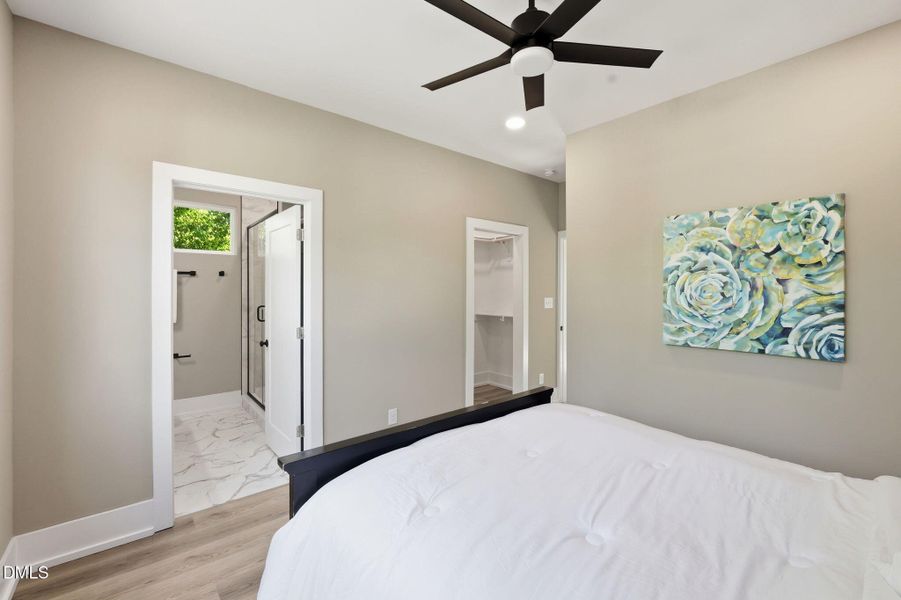 37-web-or-mls-P1127663 37-web-or-mls-P1127663