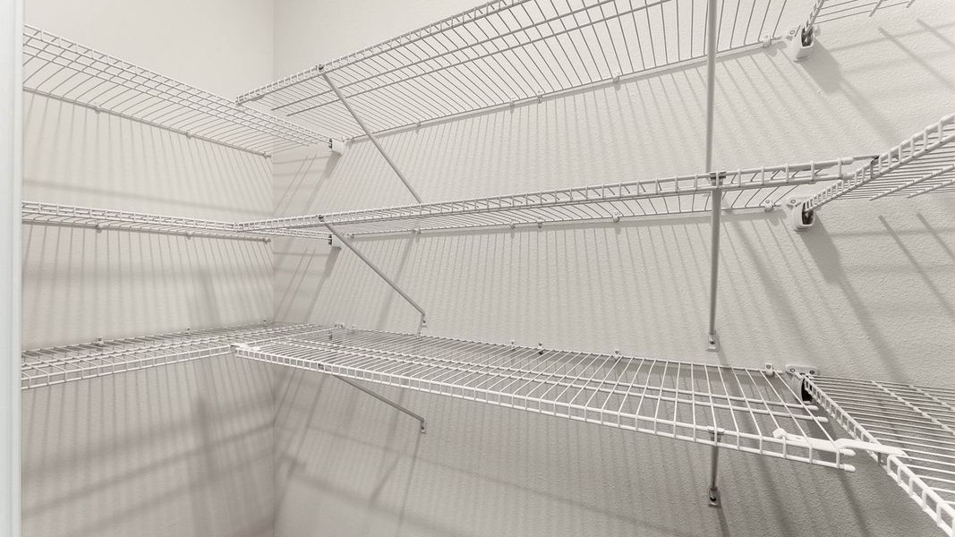 Spacious, unfurnished interior of a new home in Liberty, Panama City (Image 31).