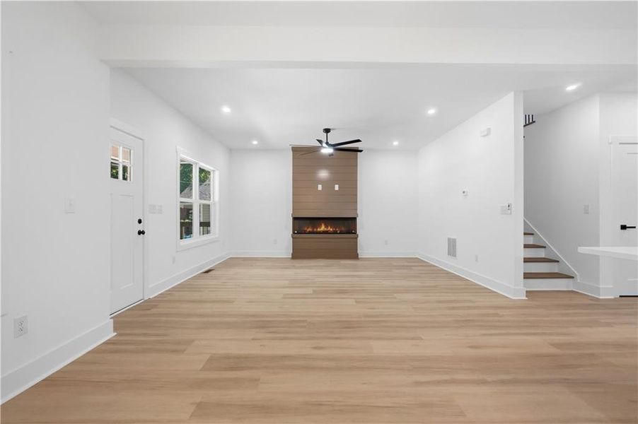 Spacious, unfurnished interior of a new home in , Atlanta (Image 13). Spacious, unfurnished interior of a new home in , Atlanta (Image 13).