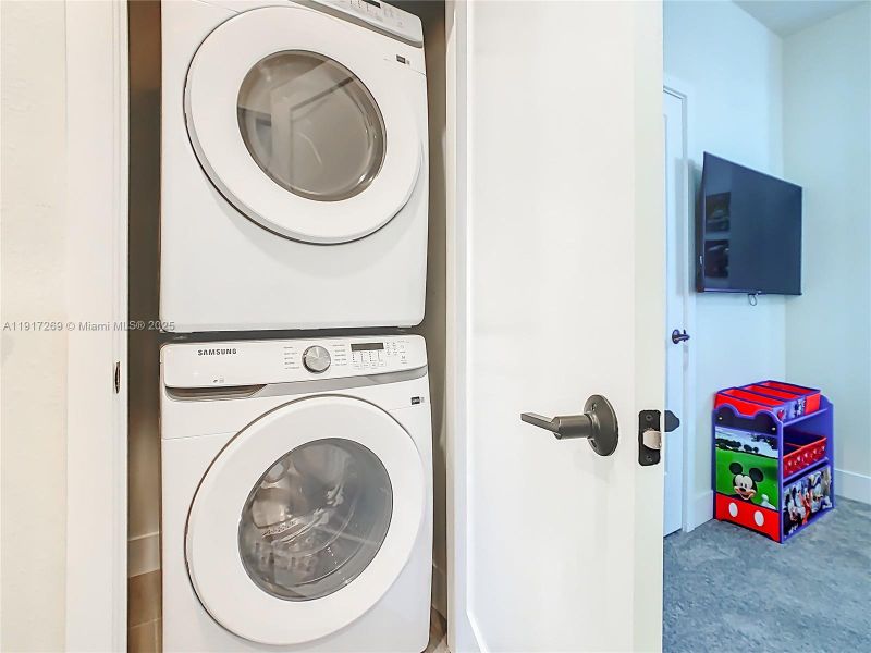 Close-up of interior finishes inside a home in , Clermont (Image 21). Close-up of interior finishes inside a home in , Clermont (Image 21).