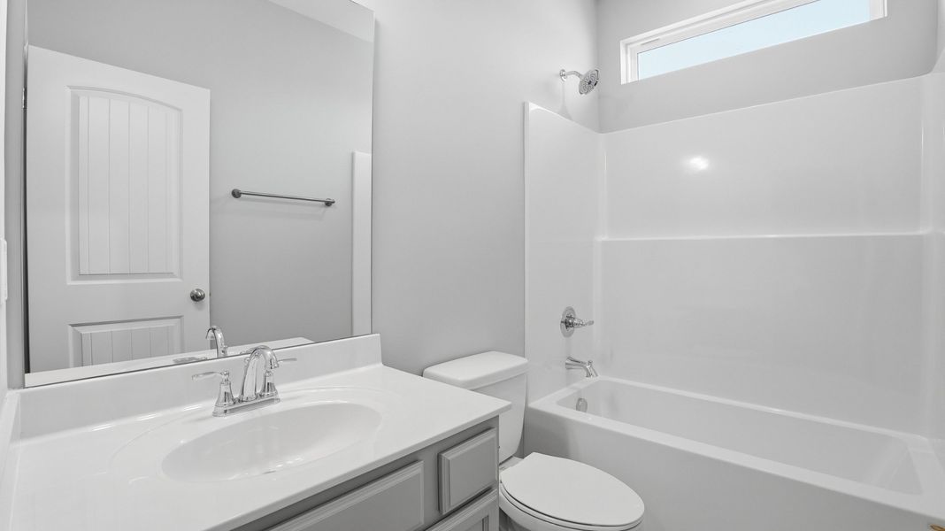 Furnished interior view inside a new home in Sagewood, Tullahoma (Image 9).