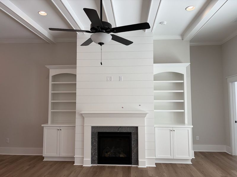 Spacious, unfurnished interior of a new home in Riverside Cove, Wilmington (Image 22).