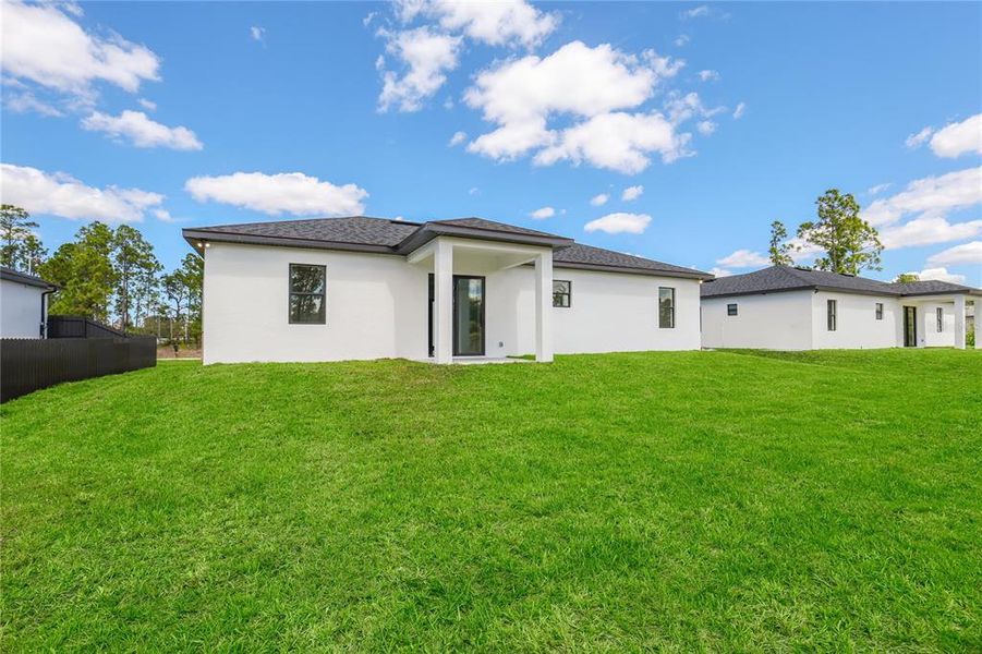 Exterior details and patio area of a home in , Lehigh Acres (Image 20).
