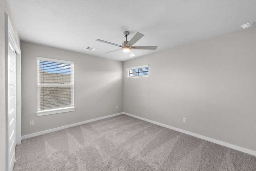 Spacious, unfurnished interior of a new home in Beacon Hill, Waller (Image 22).
