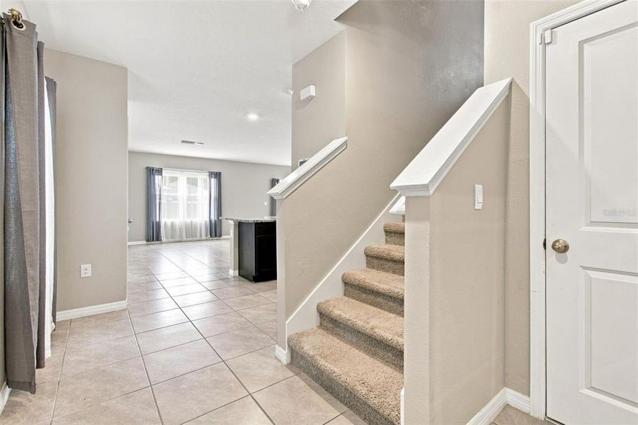 Spacious, unfurnished interior of a new home in , Wesley Chapel (Image 20).
