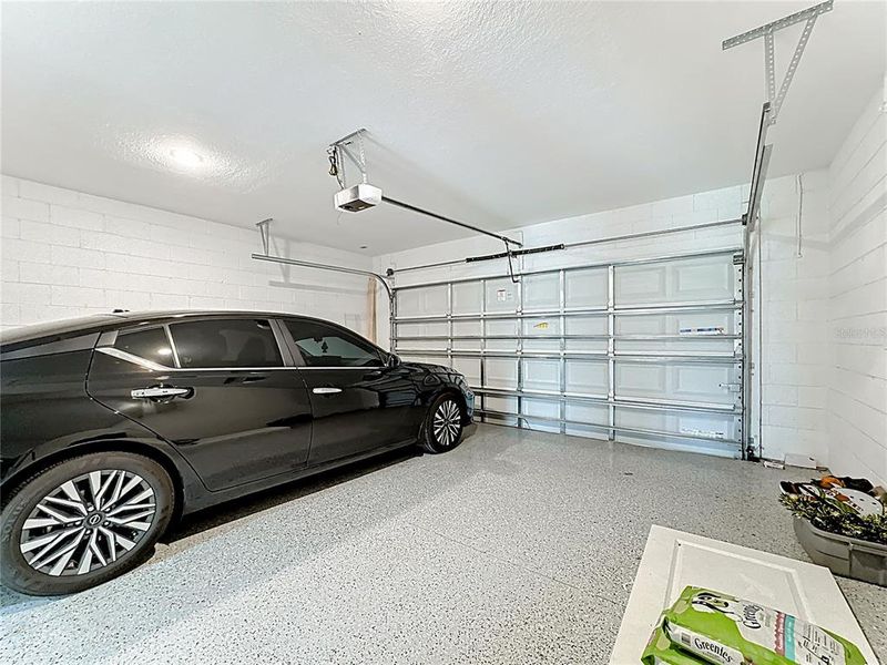 Image 33 of a home in .