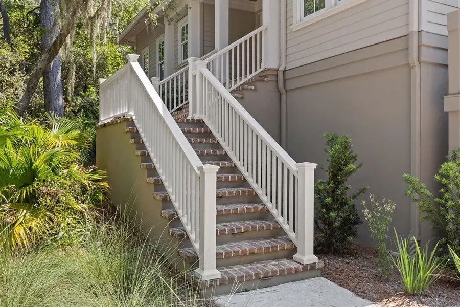 Exterior details and patio area of a home in , Seabrook Island (Image 38).