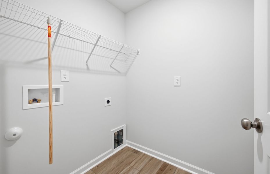 Spacious, unfurnished interior of a new home in Cambria, Garner (Image 44).