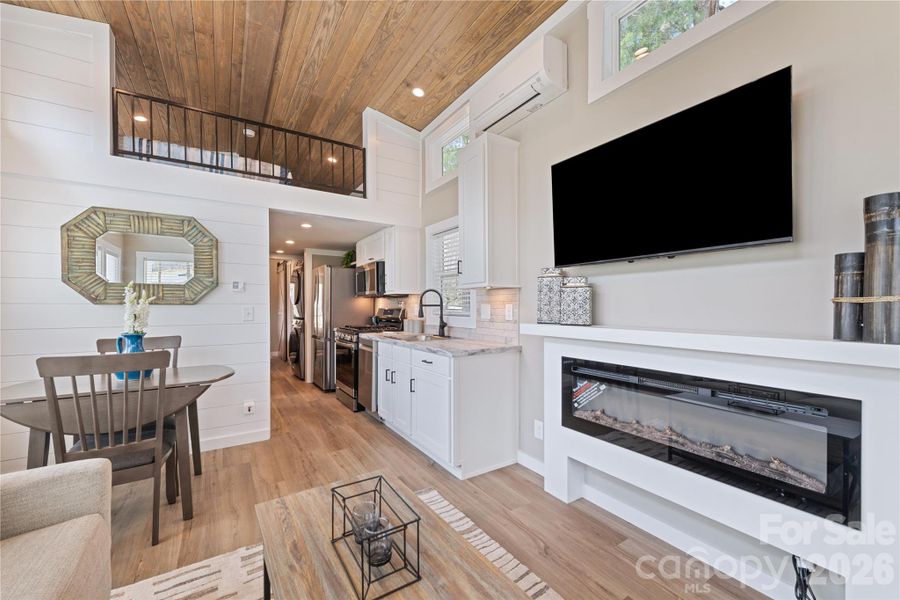 Furnished interior view inside a new home in , Maggie Valley (Image 3).