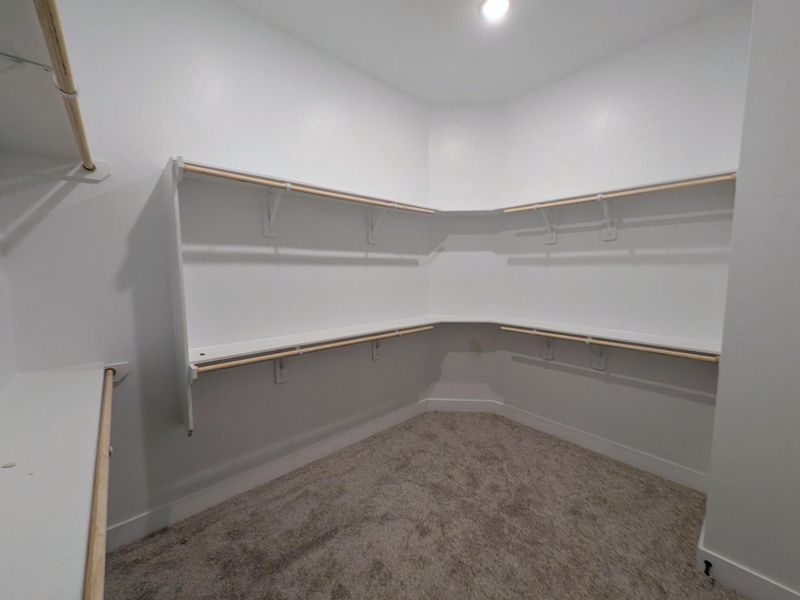 Spacious, unfurnished interior of a new home in Artavia, Conroe (Image 15).