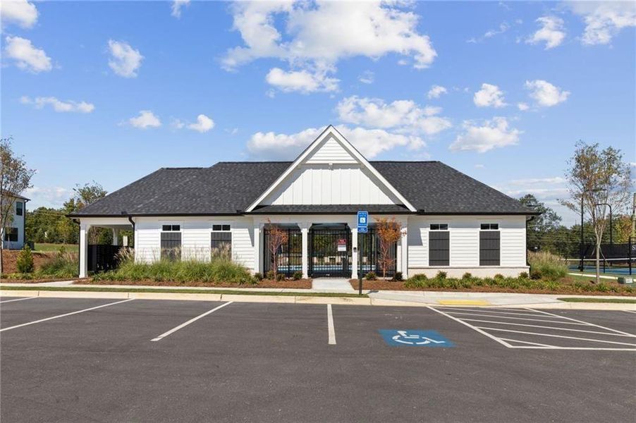 Community amenities in Sherwood Square, Flowery Branch (Image 25).