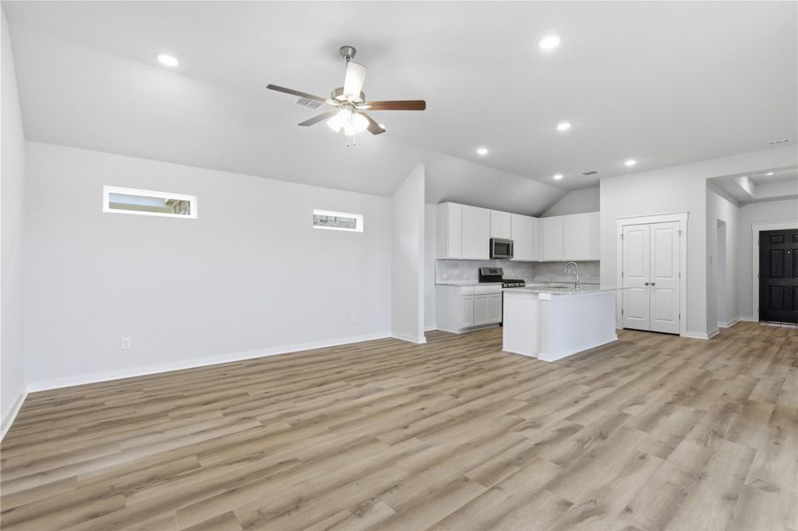 Spacious, unfurnished interior of a new home in Infinity Square, Kyle (Image 19).