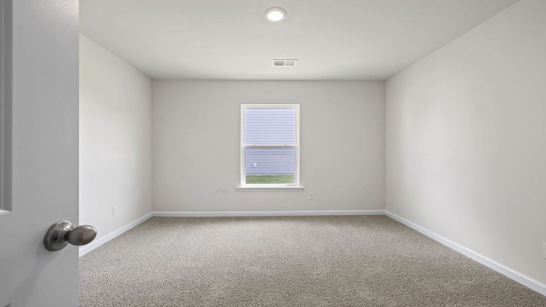 Spacious, unfurnished interior of a new home in Spring Ridge, Anderson (Image 22).