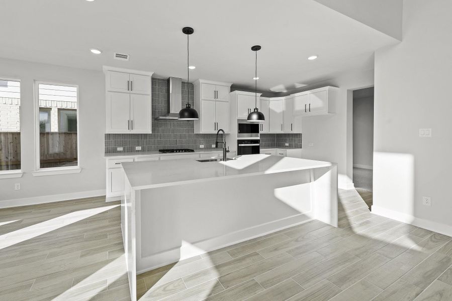 Representative image. Features, specifications, selections and colors may vary. Representative image. Features, specifications, selections and colors may vary.